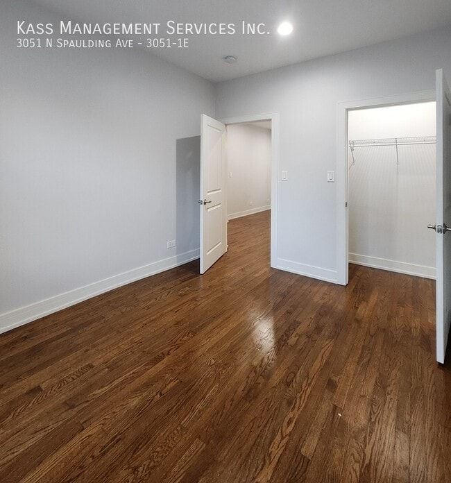 Building Photo - 3051 N Spaulding Ave