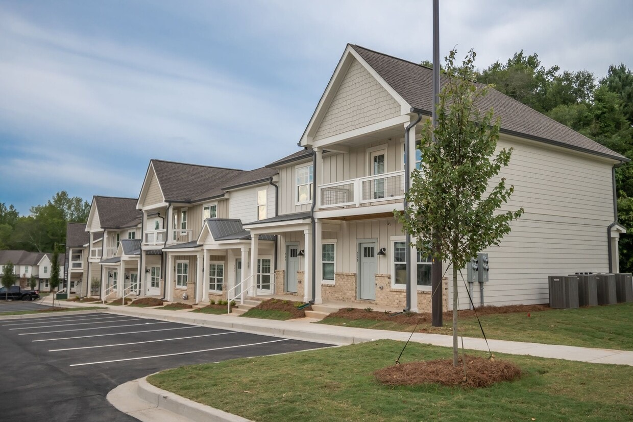The Haven at Wake Luxury Homes Townhomes for Rent WinstonSalem, NC