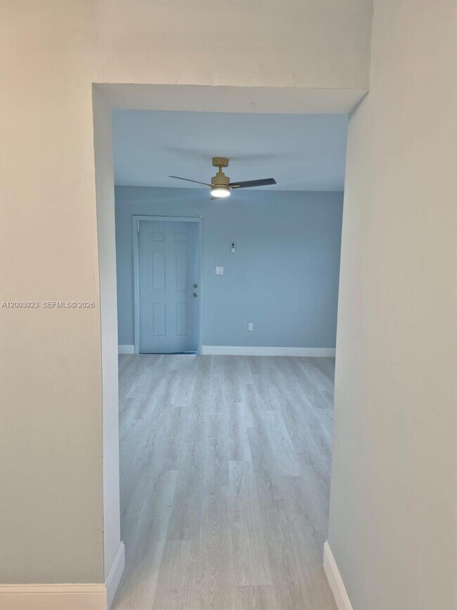 Foto del edificio - 1231 NW 101st St
