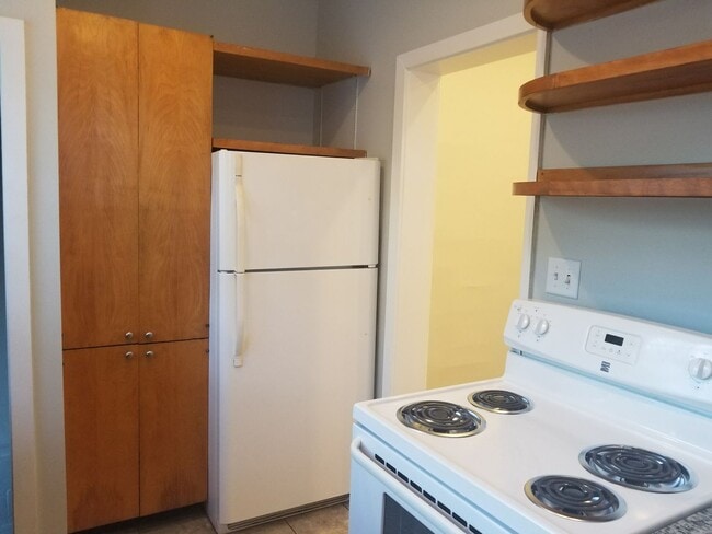 Foto del edificio - 162 E Northwood Ave