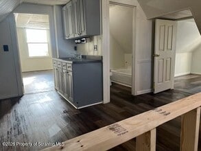 Building Photo - 1815 Ross Ave