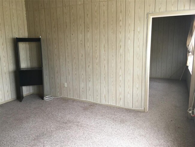 Foto del edificio - 739 Iberis Rd S