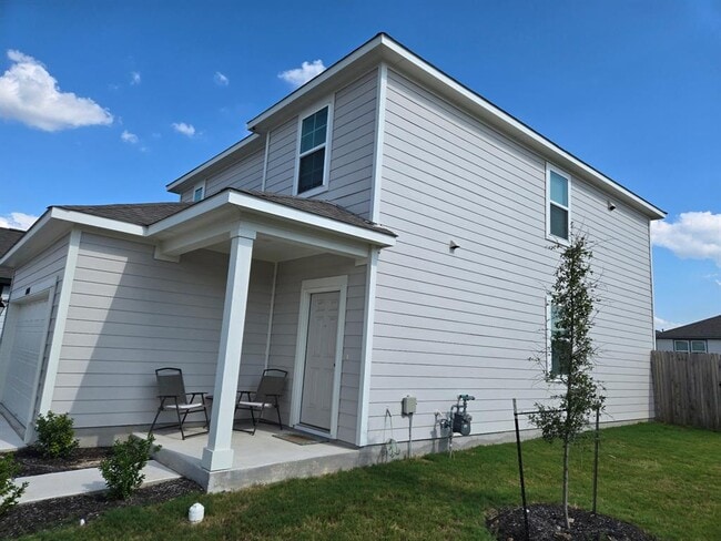 Building Photo - 10615 Ridan Wy