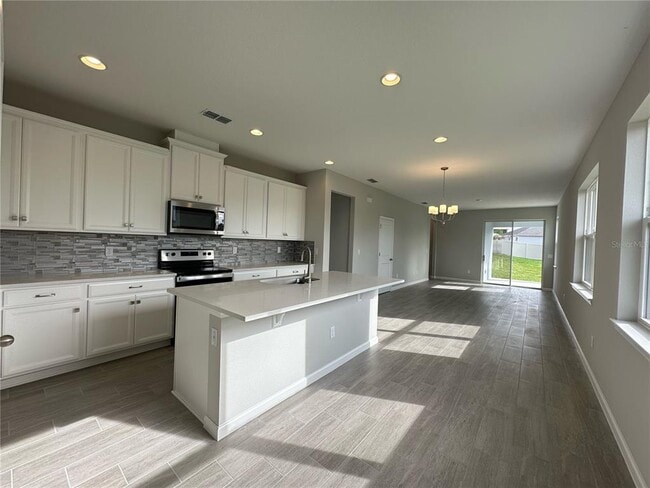 Foto del edificio - 4348 Renly Ln