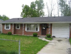 Building Photo - 1072 Hudson Ave