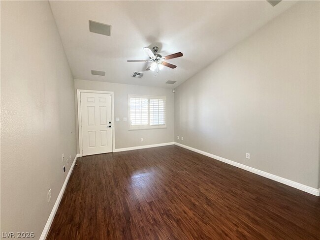 Foto del edificio - 8622 Lakota St