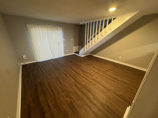 Foto del edificio - 3280 Nekoma Ln