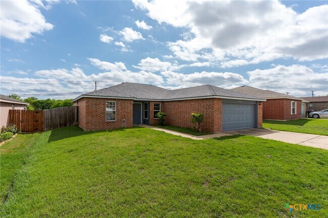 Foto del edificio - 3606 Viewcrest Dr