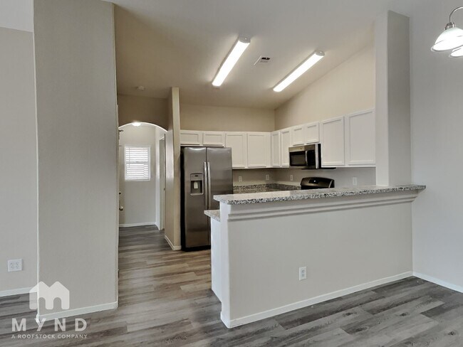 Foto del edificio - 1669 Lefty Garcia Way