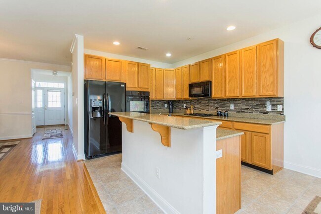 Building Photo - 3241 Whisper Ln