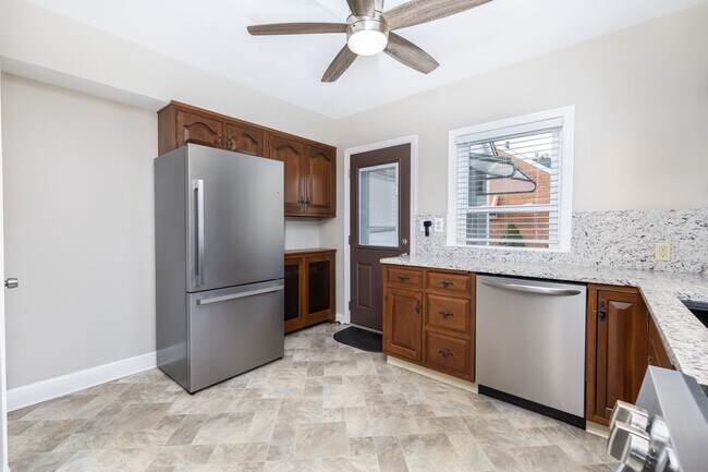 Foto del edificio - 192 Spring St