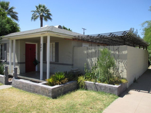 Primary Photo - 302 W. Coronado Road