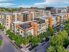 Building Photo - Gardens at Cherry Creek