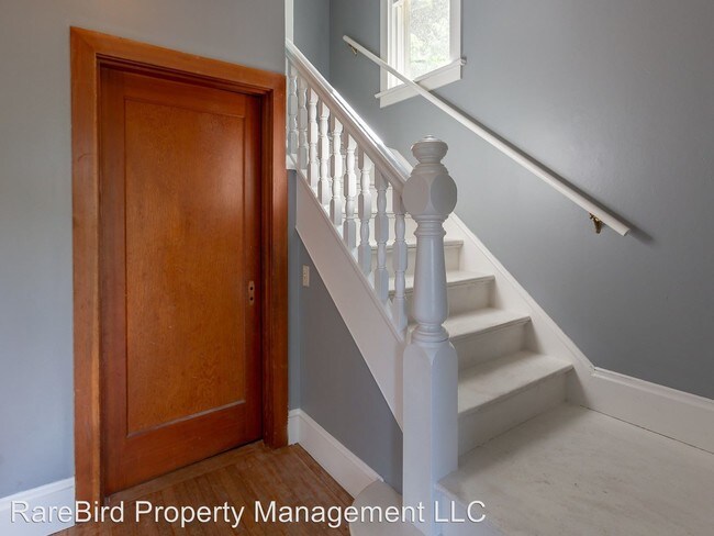 Building Photo - 405-409 2nd St