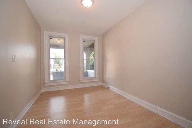 Building Photo - 3 br, 1 bath House - 3321 Edmondson Avenue
