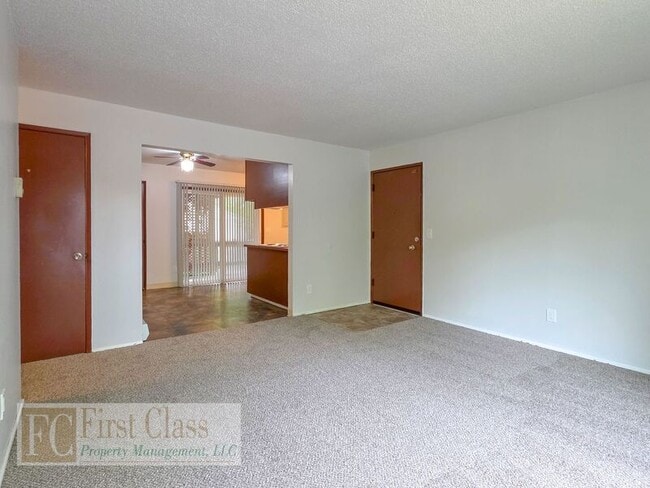 Building Photo - 12510 SW Colony Ln