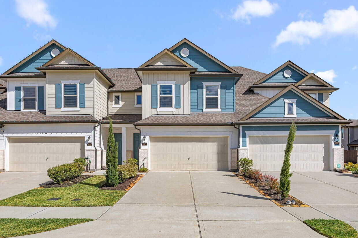 Foto principal - 5617 Evanston Ln