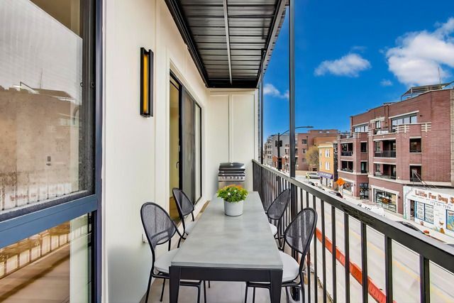 Foto del edificio - 5019 N Lincoln Ave