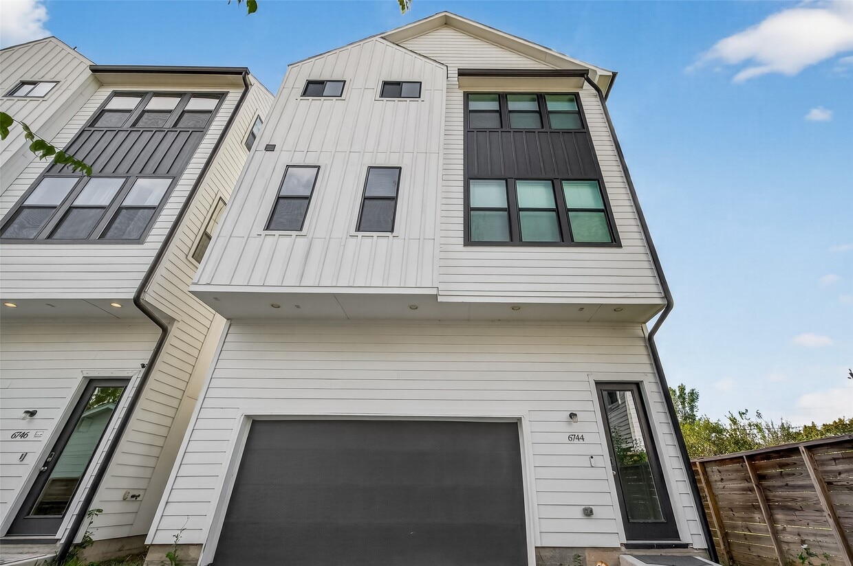 Foto principal - 6744 Del Rio St