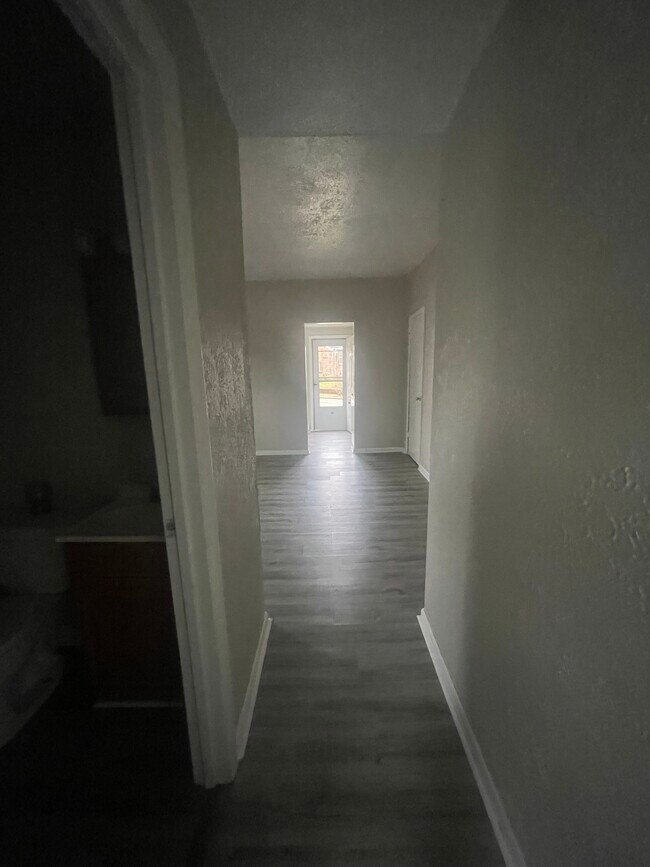 Hallway - 343 Sturges Ave