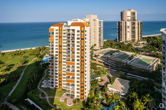 Aerial Photo - Park Shore Towers