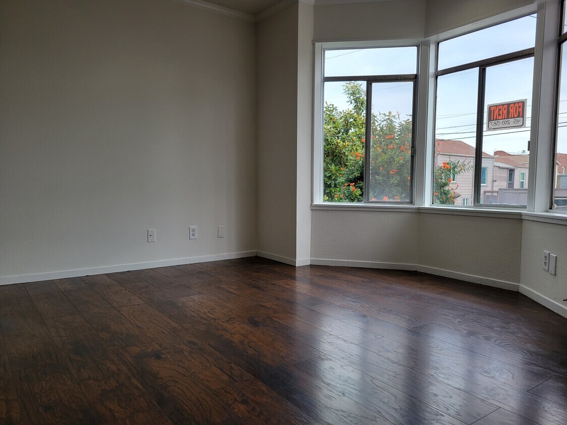 living room - 1623 11th Ave