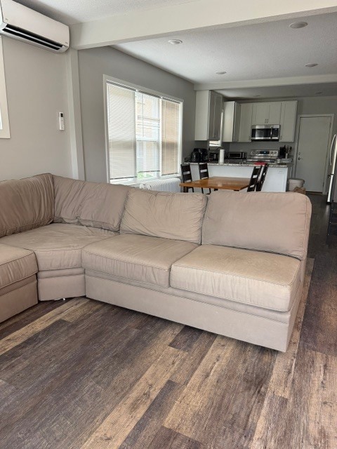 check online for more photos - 1952 St Clair Ave