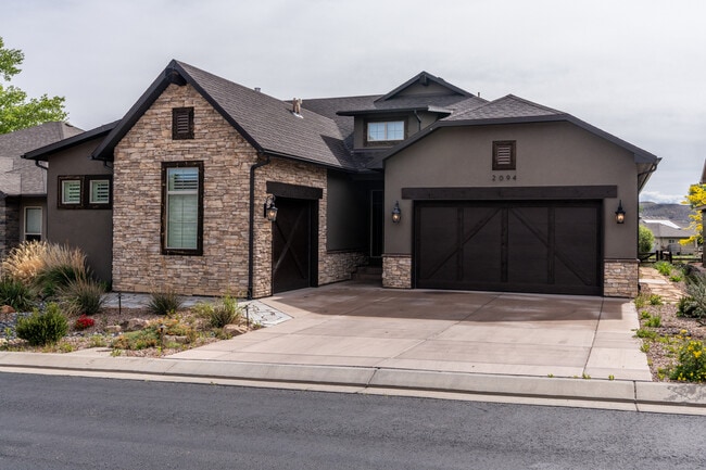 Photo - 2094 Two Wood Dr House