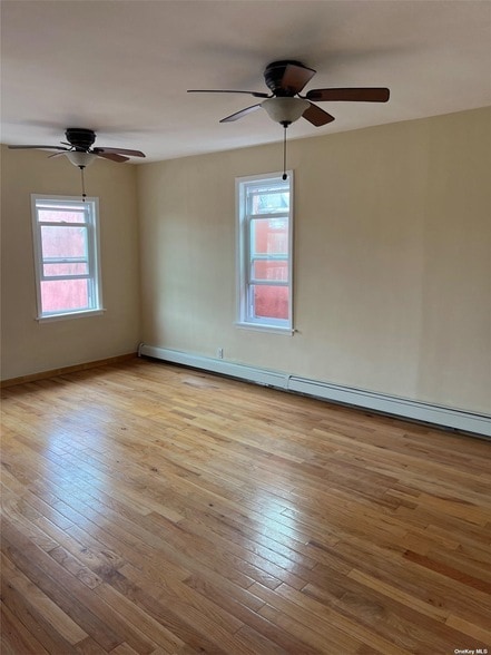 Foto del edificio - 32-60 85th Street Unit