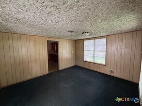 Building Photo - 223 Seadrift St