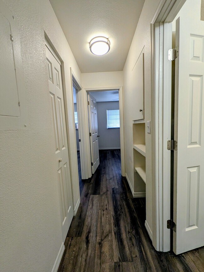 301 Danube Ave #1 - Davis Islands Apartments