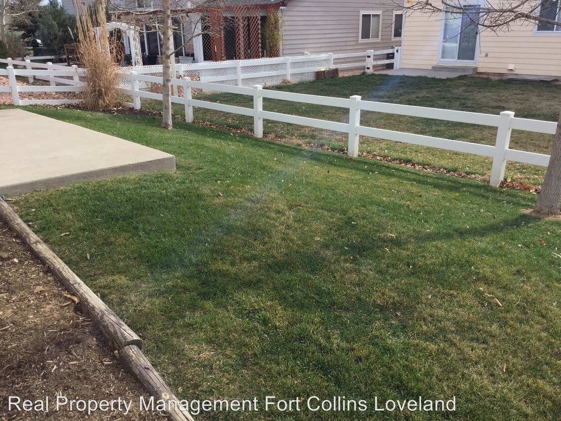 Building Photo - 2334 Opal Ct