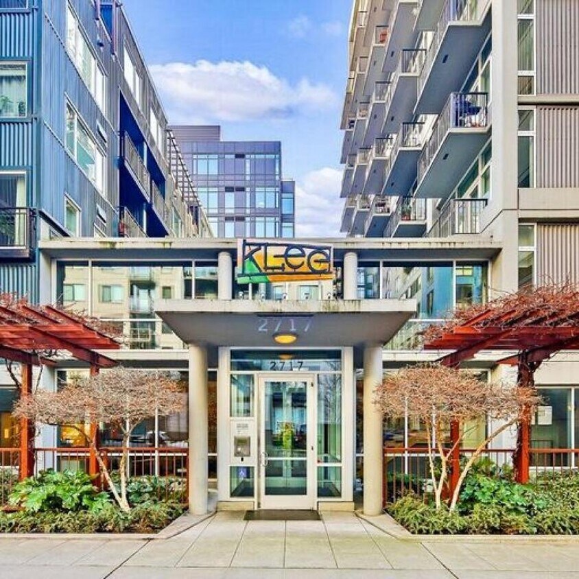 Foto principal - 1 bedroom in Seattle WA 98121