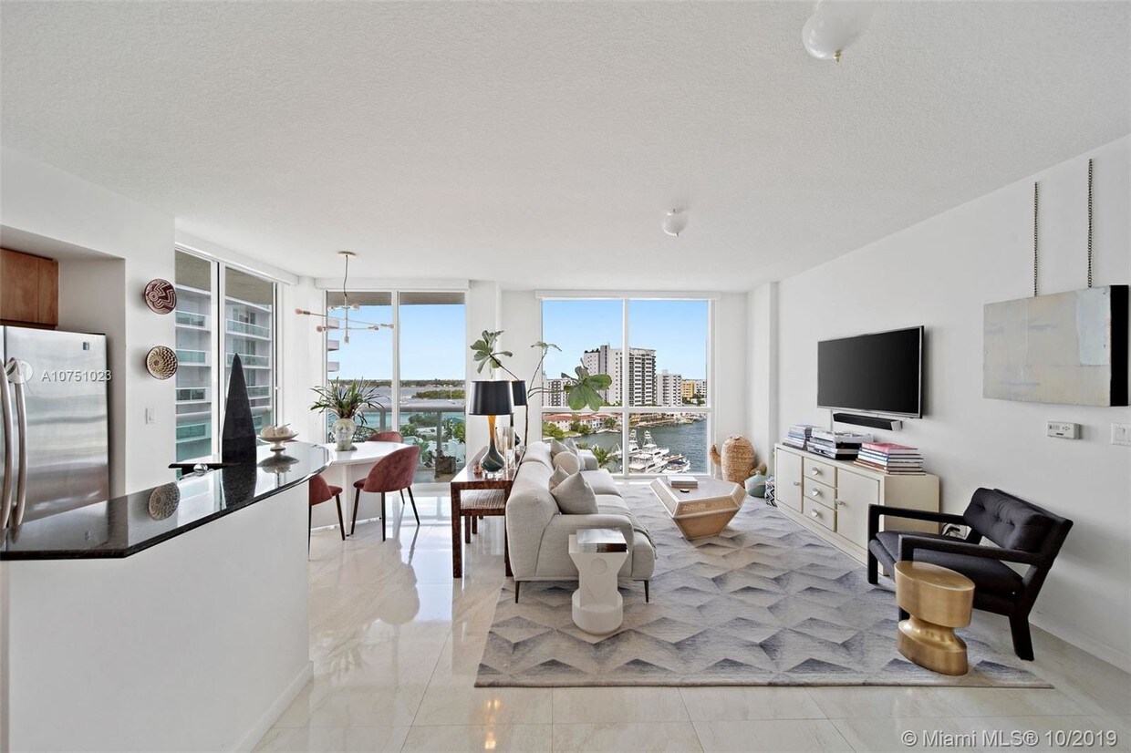 7910 Harbor Island Dr Unit 1010, North Bay Village, FL 33141 Condo