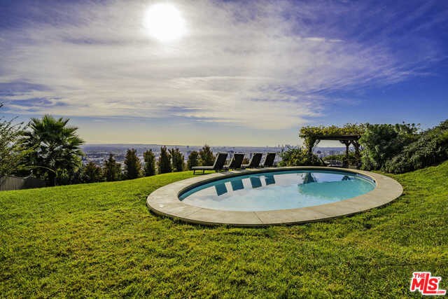 Building Photo - 2311 Alto Oak Dr