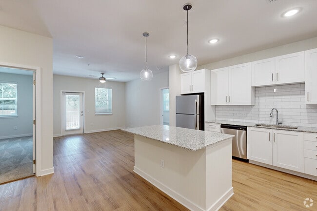2BR, 2BA - 1,077SF - Kitchen/Dinning - Madison Shores