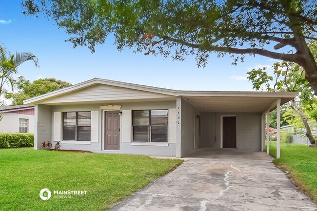 Building Photo - 7402 Pomelo Dr