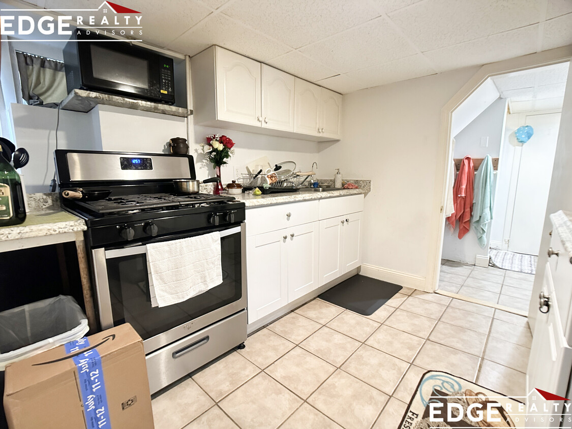 Foto principal - 31 Hopedale St