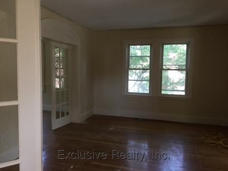 Foto del edificio - 4 bedroom in NEWTON MA 02458