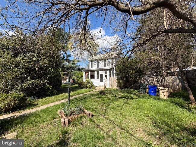 Foto del edificio - 5014 Delaware St