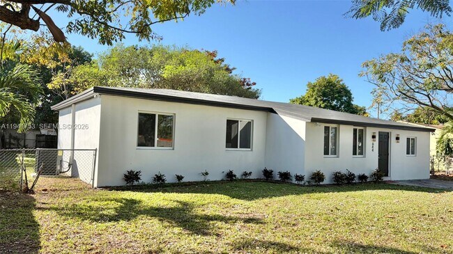 Foto del edificio - 644 NW 146th St