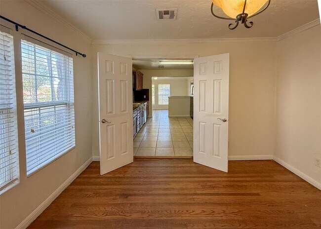 Foto del edificio - 2341 NW 37th St