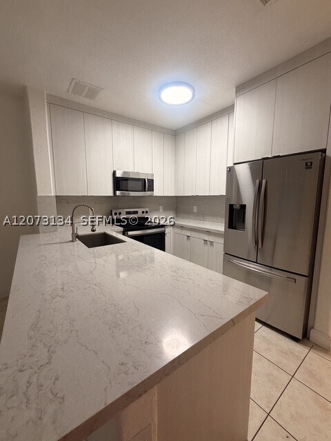 Foto del edificio - 16356 SW 44th St