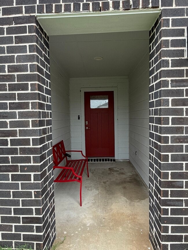 Building Photo - 29422 Pikes Peak Dr