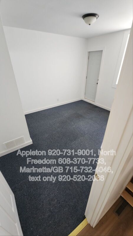 Building Photo - S7559 US-12