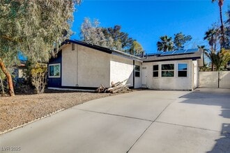Building Photo - 6223 W Foothill Blvd