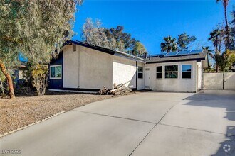 Building Photo - 6223 W Foothill Blvd