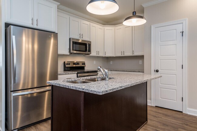 Building Photo - 81 Marsh Harbor St