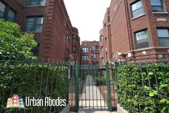 Building Photo - 626 W Patterson Ave