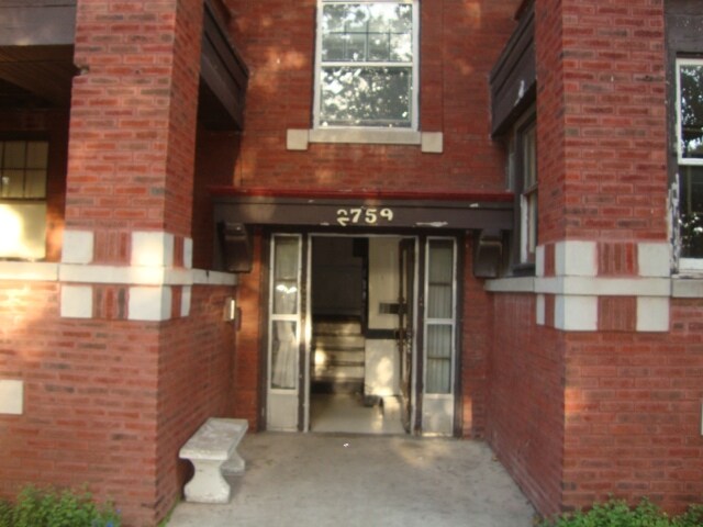 Building Photo - 2759 Charlotte St